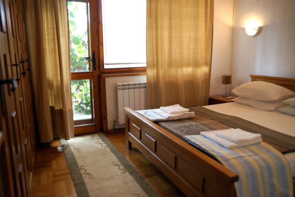 Guest House Barbov Obzor Rum bild
