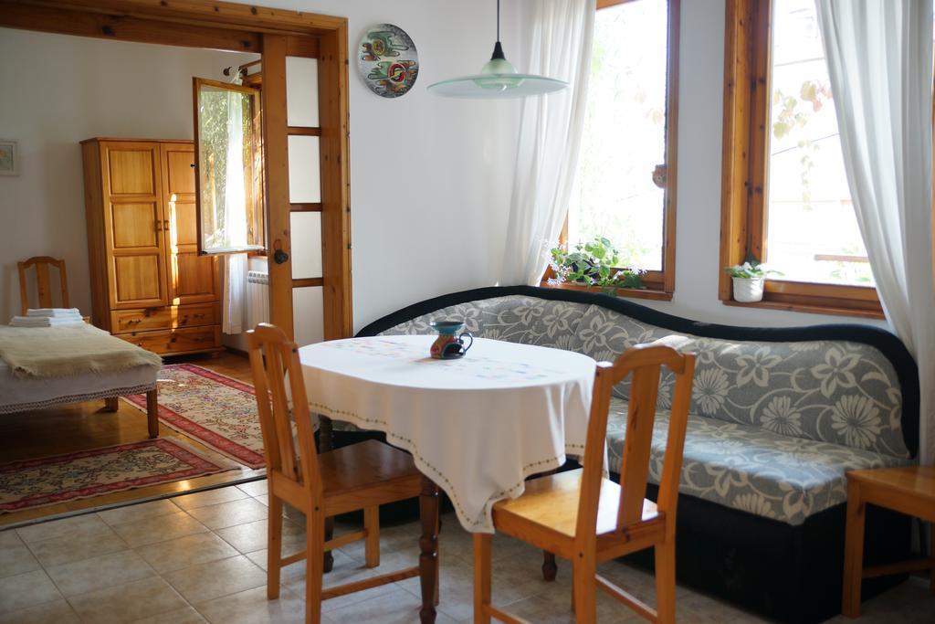 Guest House Barbov Obzor Rum bild